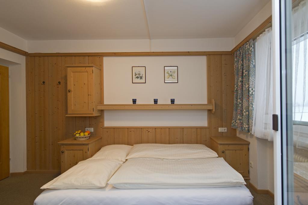 Apartamento Tirolerhaus Walchsee Habitación foto