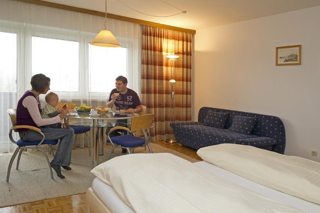 Apartamento Tirolerhaus Walchsee Habitación foto