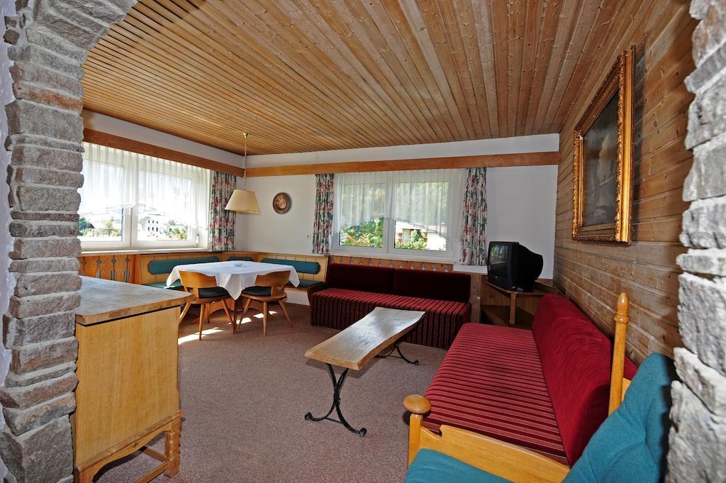 Apartamento Tirolerhaus Walchsee Habitación foto